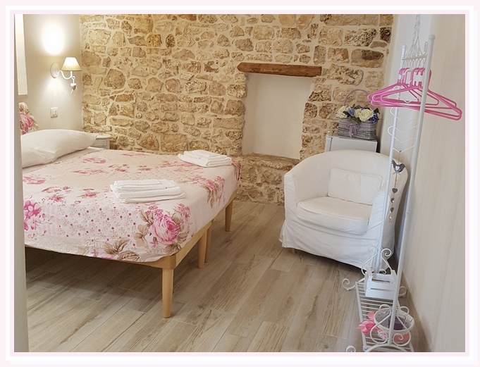 camera-matrimoniale-venere-shabby-bed and breakfast-cielididante-4